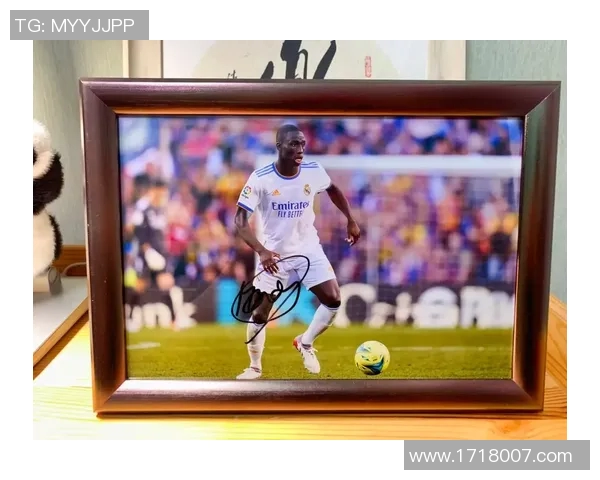 足球明星签名照真伪鉴别技巧与真实案例分析分享